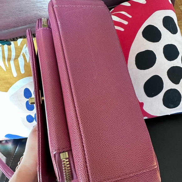 Chanel dark pink medium business affinity flap bag - Picture 6 of 15